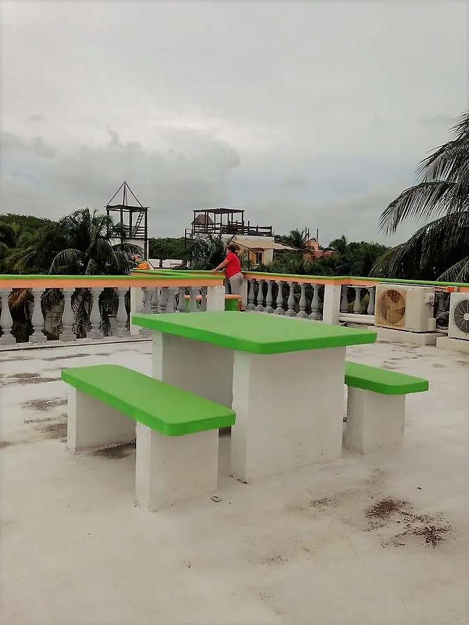 Hotel Casa De Las Ranas Puerto Morelos Apartmán