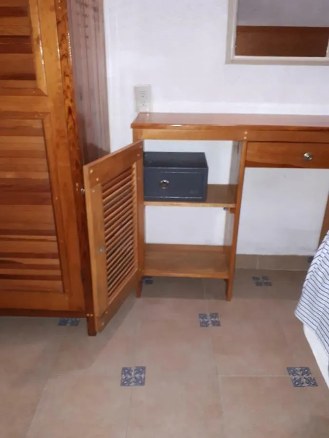 Hotel Casa De Las Ranas Puerto Morelos Apartmán