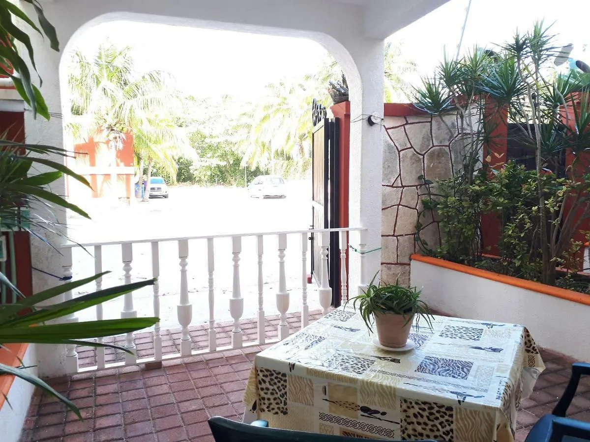 Hotel Casa De Las Ranas Puerto Morelos 0*,
