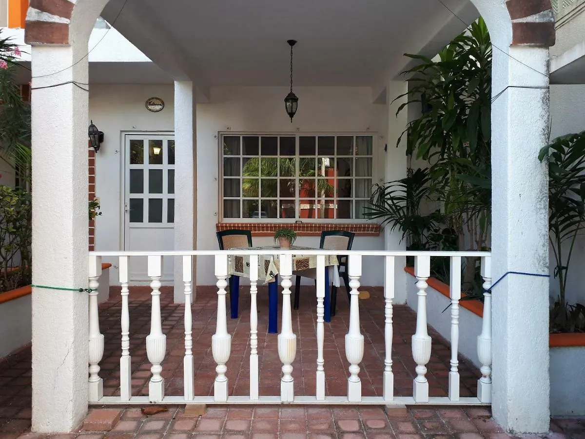 Apartmán Hotel Casa De Las Ranas Puerto Morelos