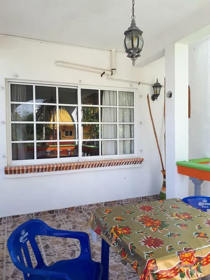 Hotel Casa De Las Ranas Puerto Morelos