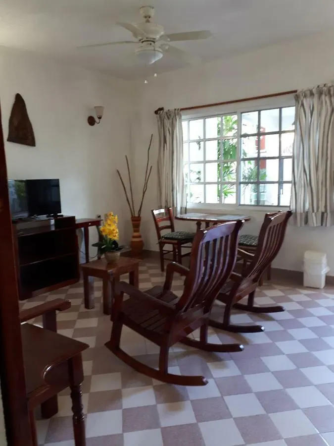 Hotel Casa De Las Ranas Puerto Morelos Apartmán