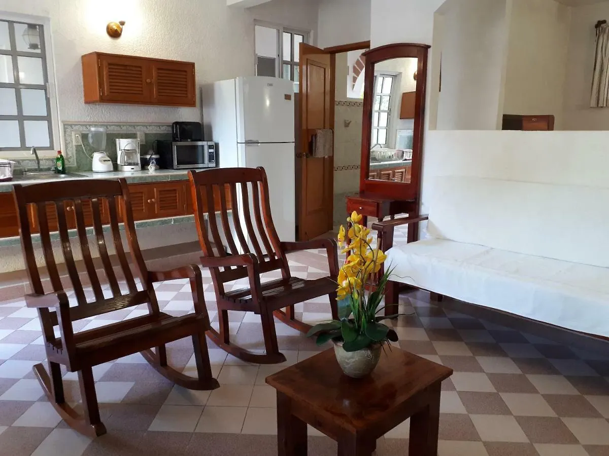 Hotel Casa De Las Ranas Puerto Morelos Apartmán